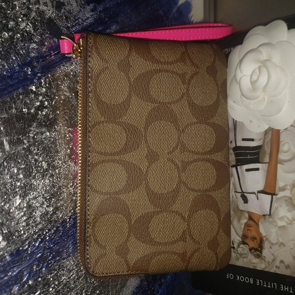 Coach Monogram Wristlet - Picture 3 of 5